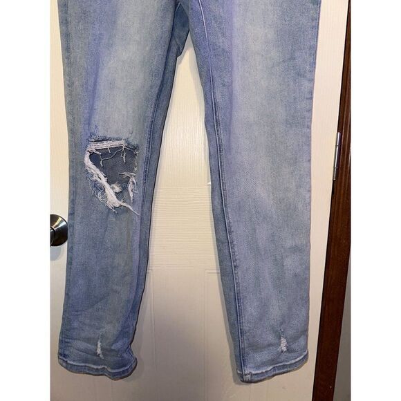 Vervet Straight Leg High Rise Distressed Jeans  Size 30 - Picture 6 of 16